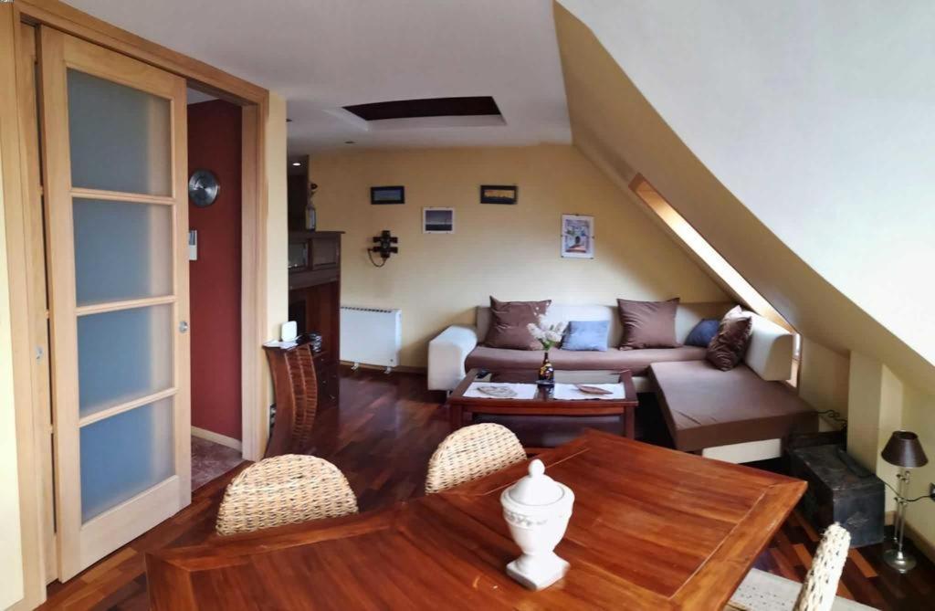 Atico Anllons Apartment *